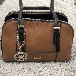 Guess crossbody bag